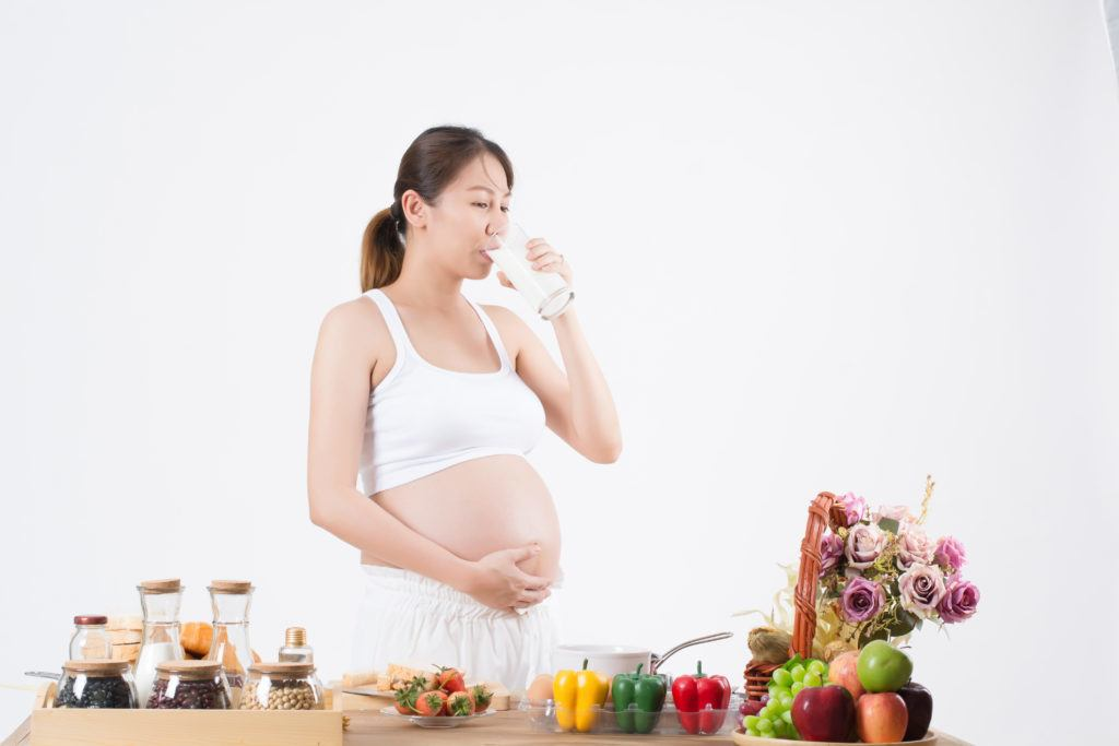 Tips Dinh Dưỡng Cho Bà Bầu: Giải Đáp Những Thắc Mắc Phổ Biến Về Ăn Uống Khi Mang Thai